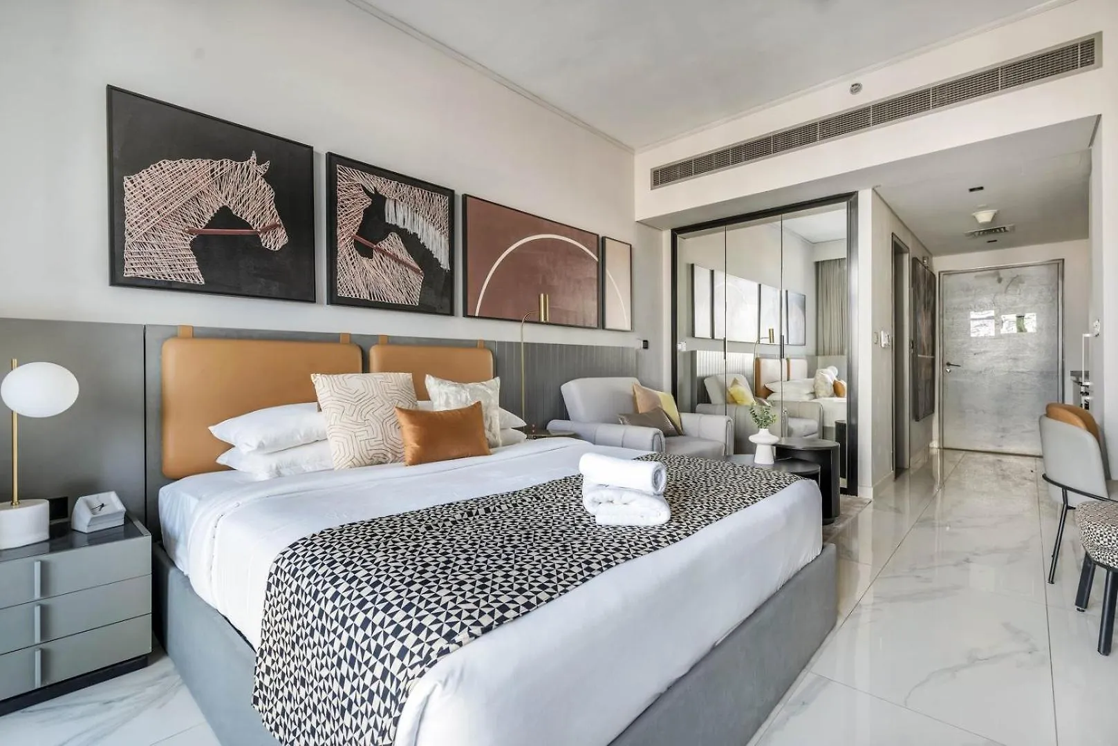 Guestready - Business Bay Delight Apartment Dubai 0*,